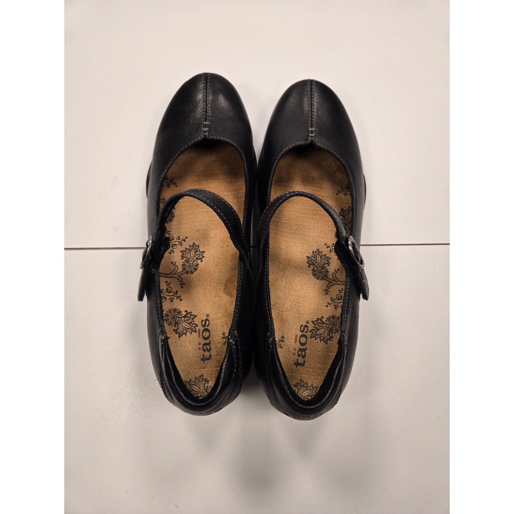 Taos Mary Jane Black Leather Buckle Strap Flats Comfort Shoes Womens 8.5 EU 39 - Picture 2 of 7